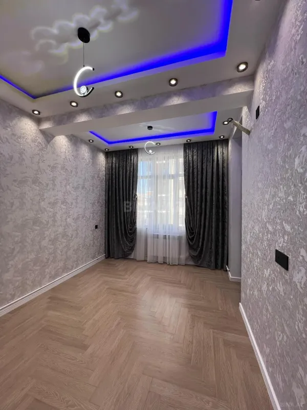 Satılır 2 otaqlı mənzil 60 m²