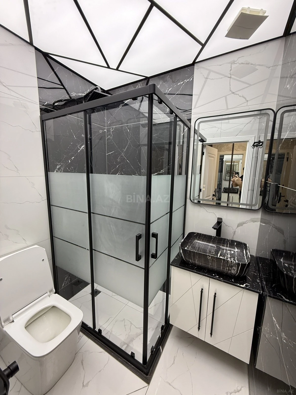 Satılır 2 otaqlı mənzil 60 m²