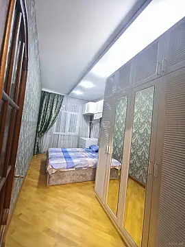 Satılır 2 otaqlı mənzil 70 m²