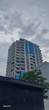 Kirayə verilir 4 otaqlı mənzil 210 m²