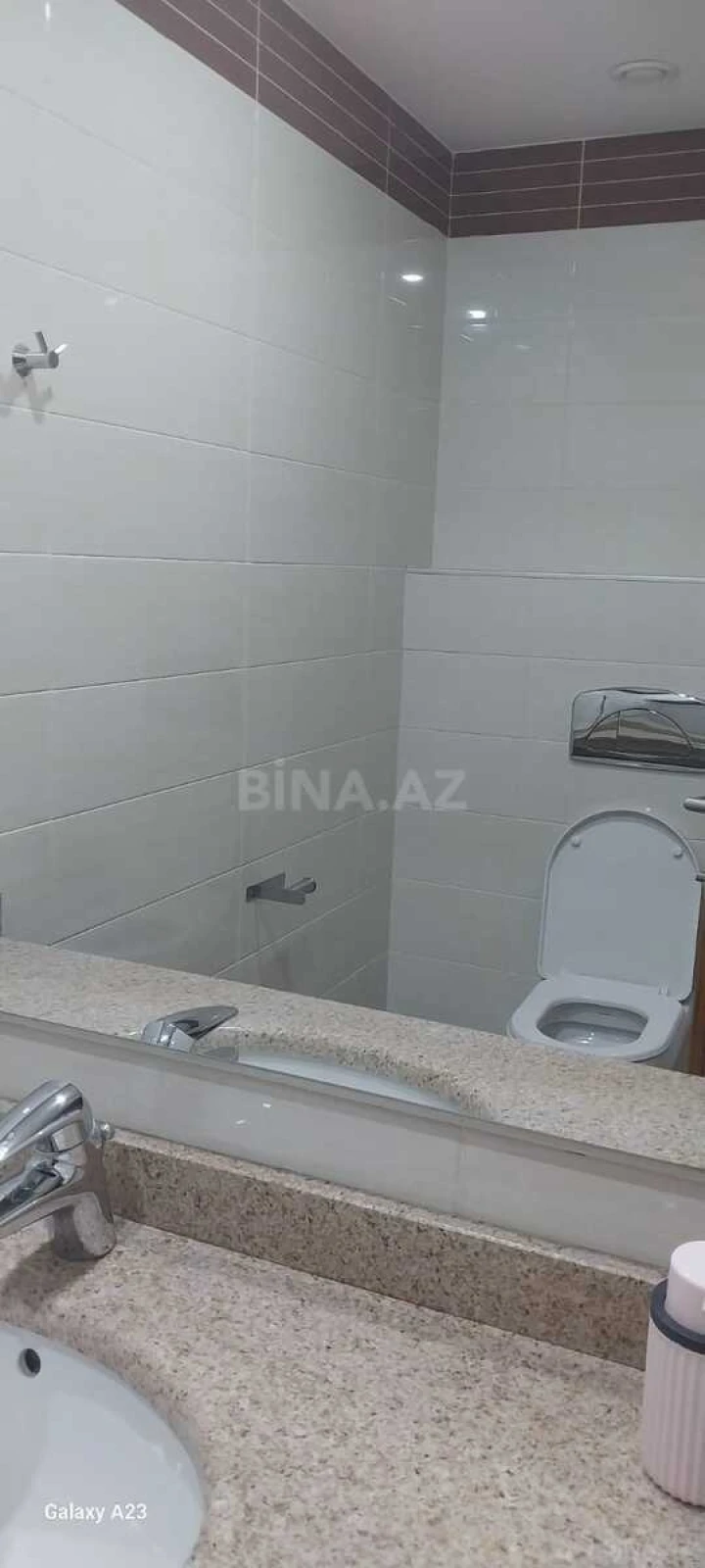 Kirayə verilir 4 otaqlı mənzil 210 m²