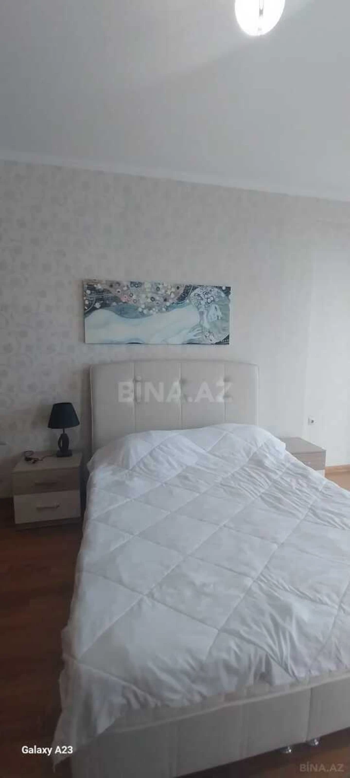 Kirayə verilir 4 otaqlı mənzil 210 m²