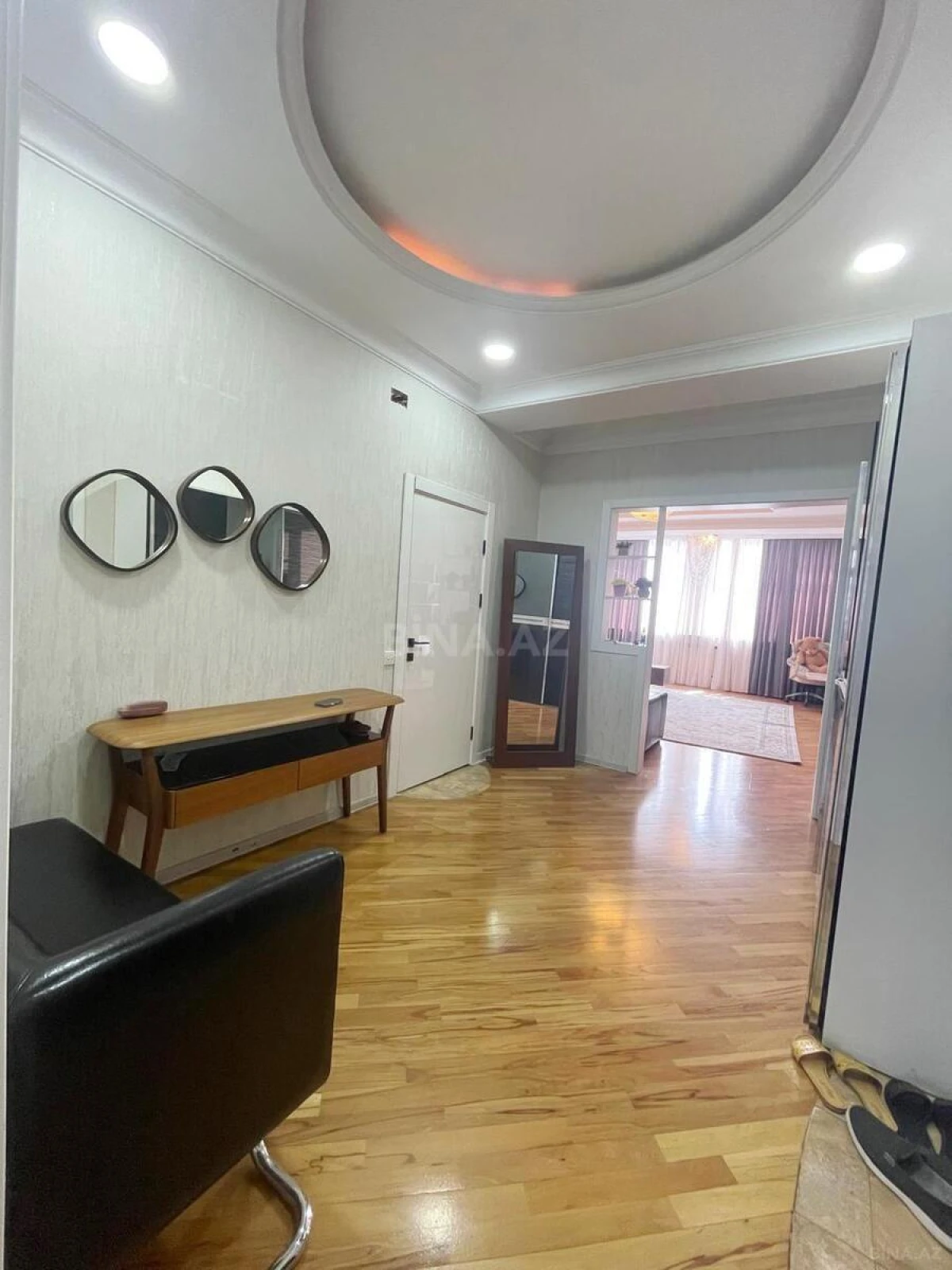 Satılır 3 otaqlı mənzil 125 m²