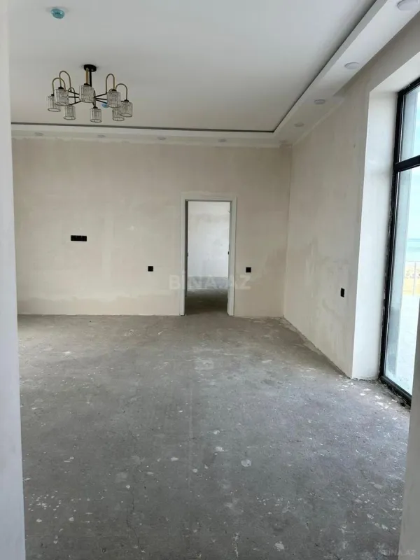 Satılır obyekt 600 m²