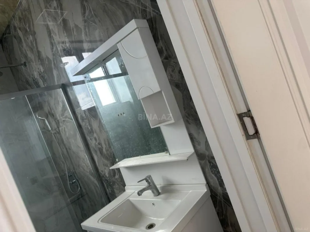 Satılır obyekt 600 m²