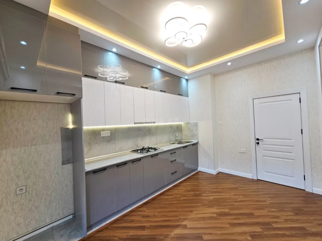 Satılır 2 otaqlı mənzil 90 m²