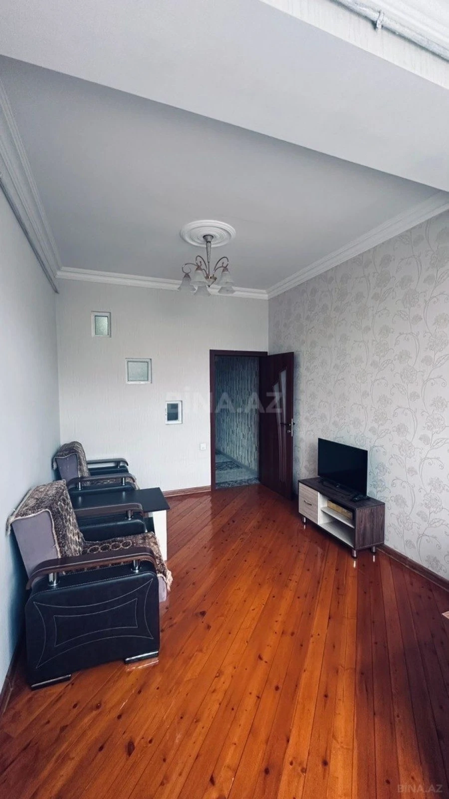 Kirayə verilir 2 otaqlı mənzil 65 m²
