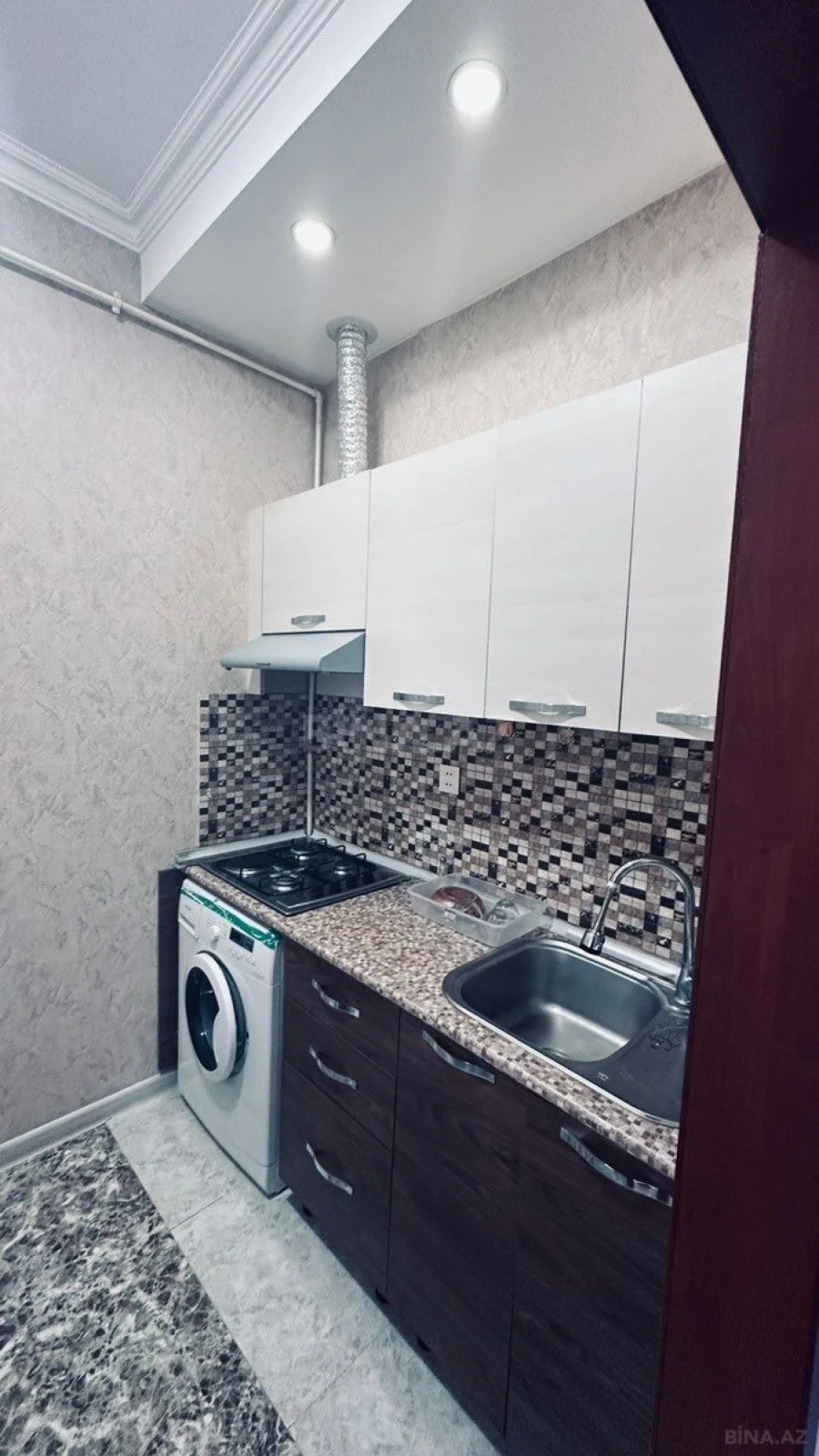 Kirayə verilir 2 otaqlı mənzil 65 m²