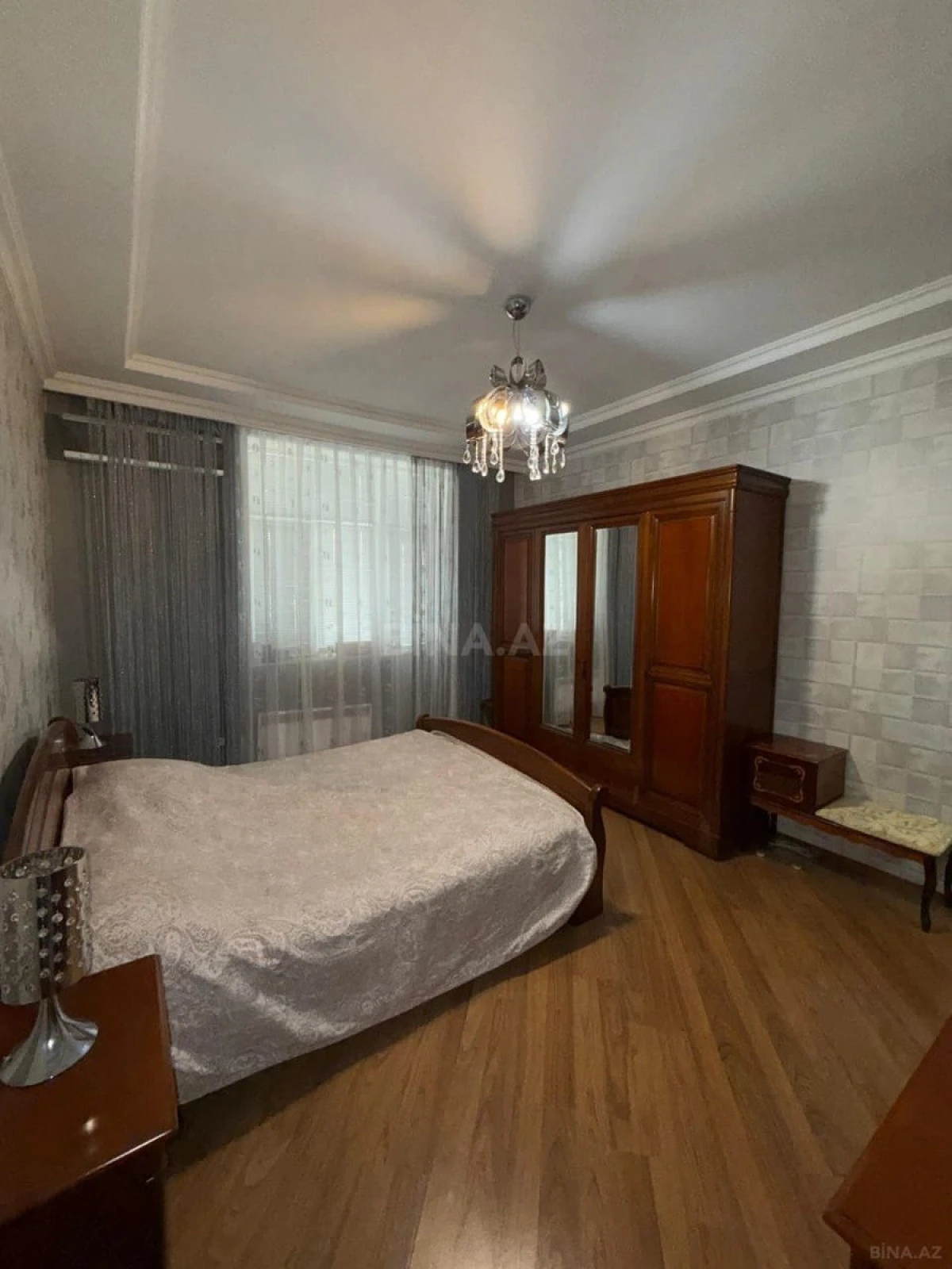 Kirayə verilir 3 otaqlı mənzil 120 m²
