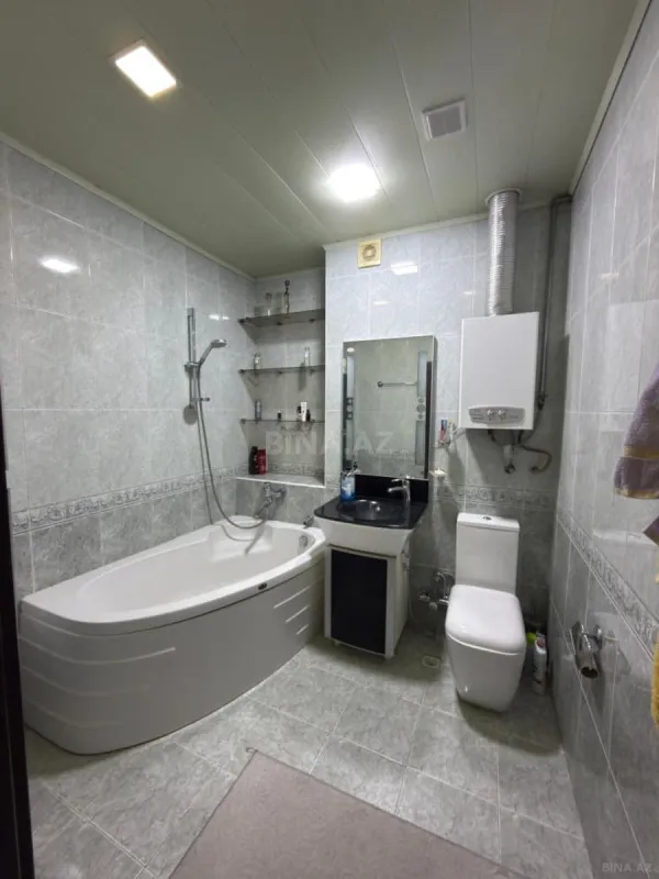 Kirayə verilir 3 otaqlı mənzil 120 m²