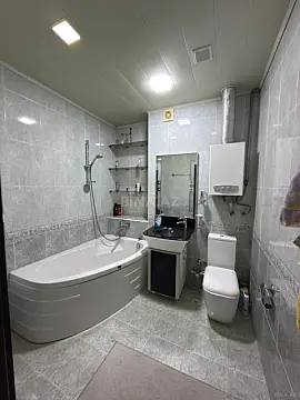 Kirayə verilir 3 otaqlı mənzil 120 m²