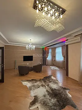 Kirayə verilir 3 otaqlı mənzil 120 m²