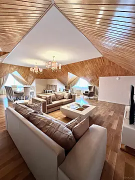 Kirayə verilir 6 otaqlı həyət evi 400 m²