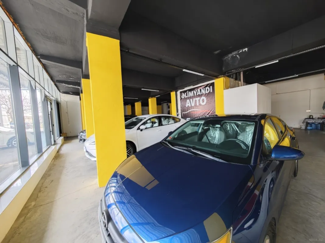 Satılır obyekt 220.3 m²