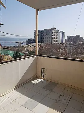 Satılır 3 otaqlı mənzil 60 m² — Bakı, Bayıl 3 otaq 60.00 m²