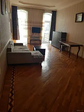 Satılır 3 otaqlı mənzil 60 m²
