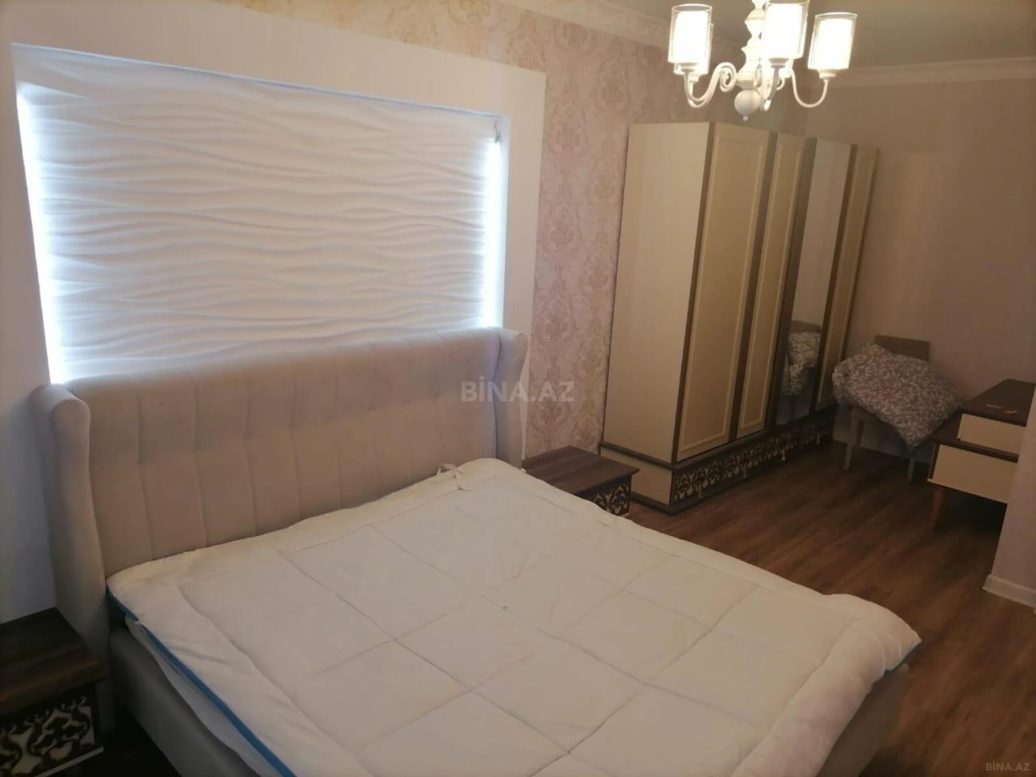 Kirayə verilir 2 otaqlı mənzil 86 m²