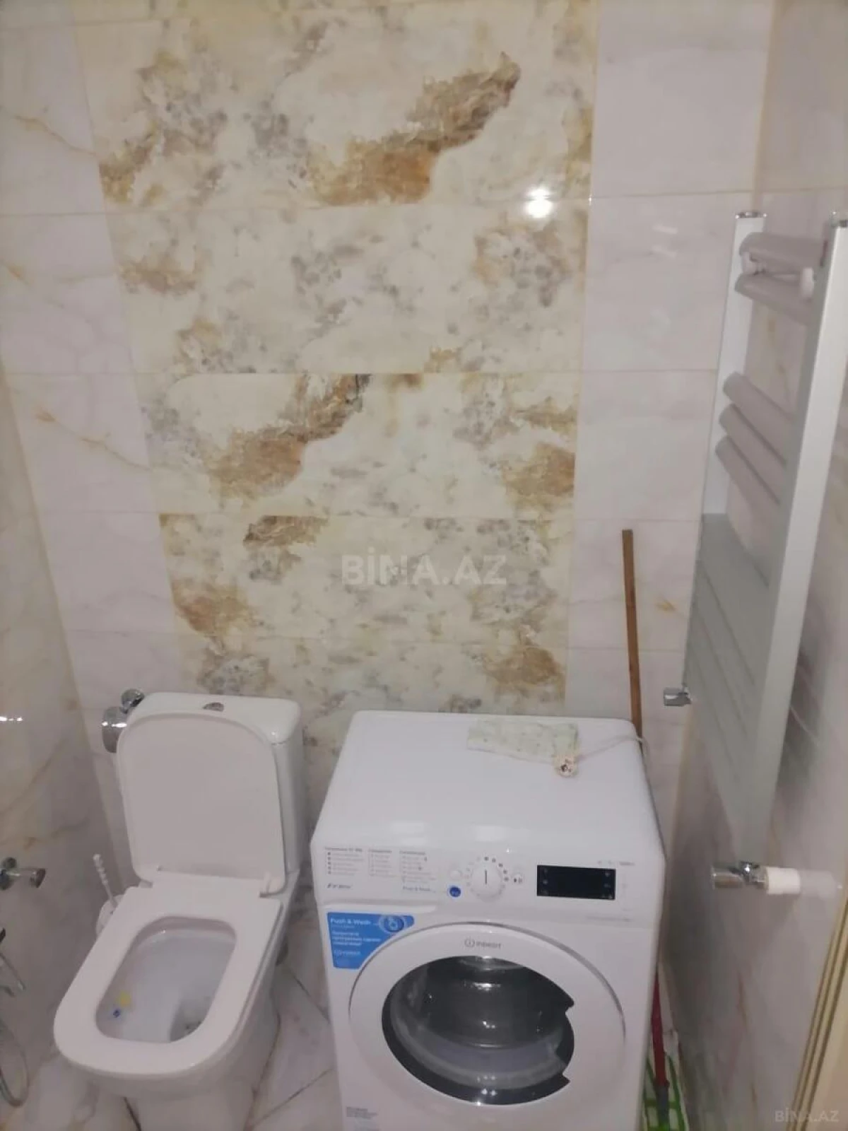 Kirayə verilir 2 otaqlı mənzil 86 m²