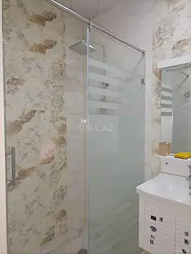 Kirayə verilir 2 otaqlı mənzil 86 m²