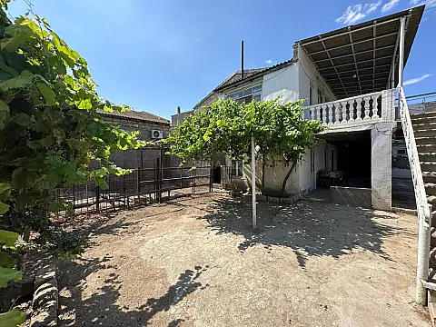 Satılır 3 otaqlı həyət evi 70 m²