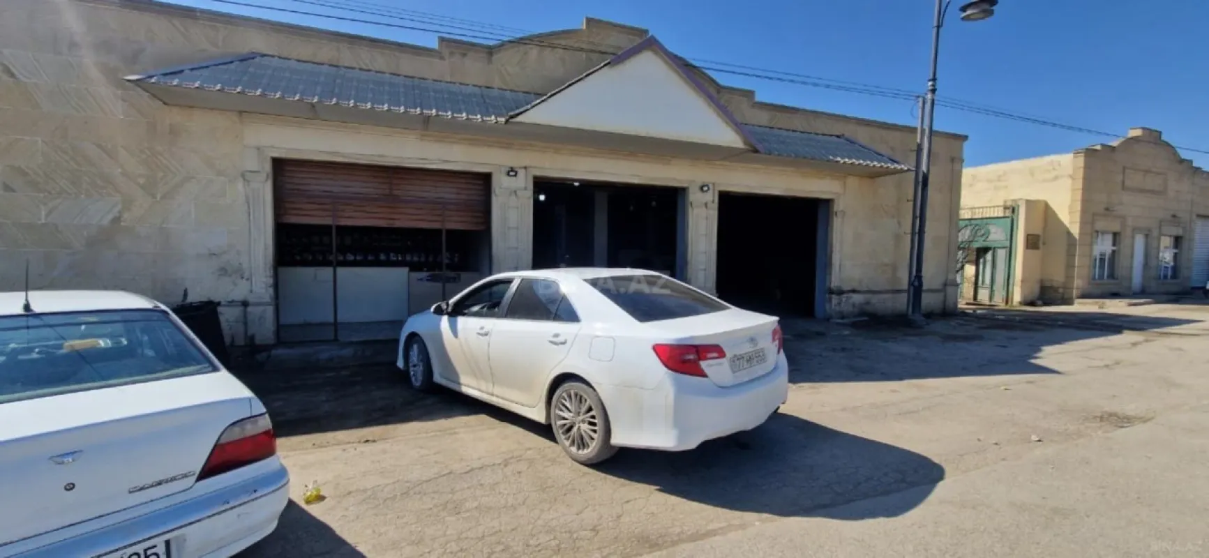 Satılır obyekt 270 m²