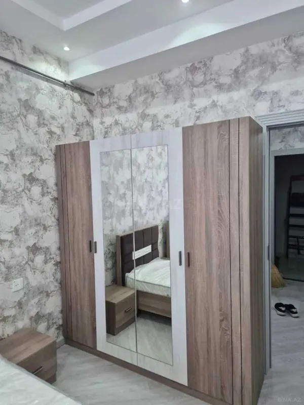 Kirayə verilir 3 otaqlı mənzil 100 m²