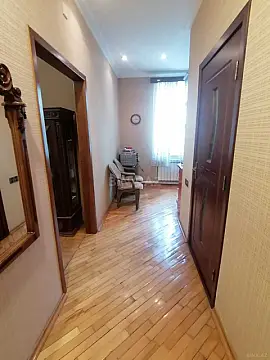Satılır 2 otaqlı mənzil 45 m²