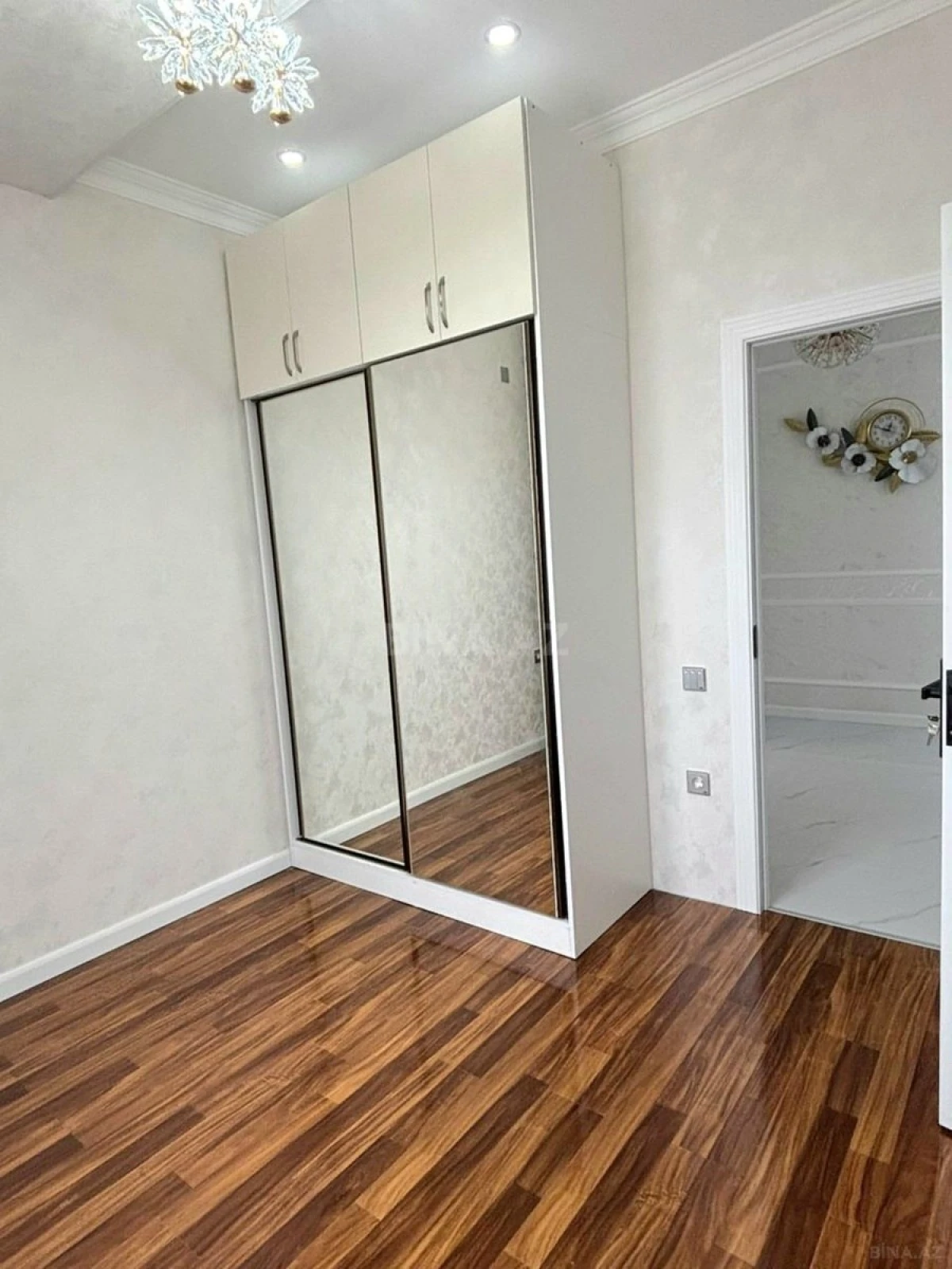 Satılır 3 otaqlı mənzil 80 m²