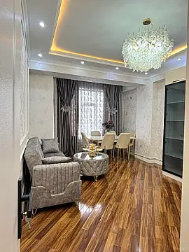 Satılır 3 otaqlı mənzil 80 m² — Bakı, İnşaatçılar 3 otaq 80.00 m²