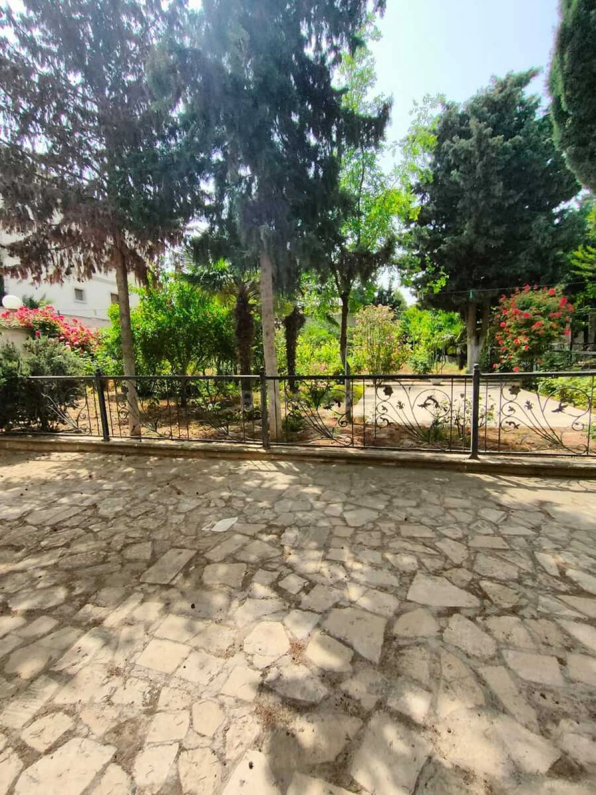 Satılır 4 otaqlı həyət evi 200 m²
