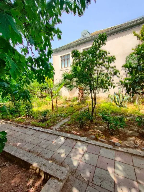 Satılır 4 otaqlı həyət evi 200 m²