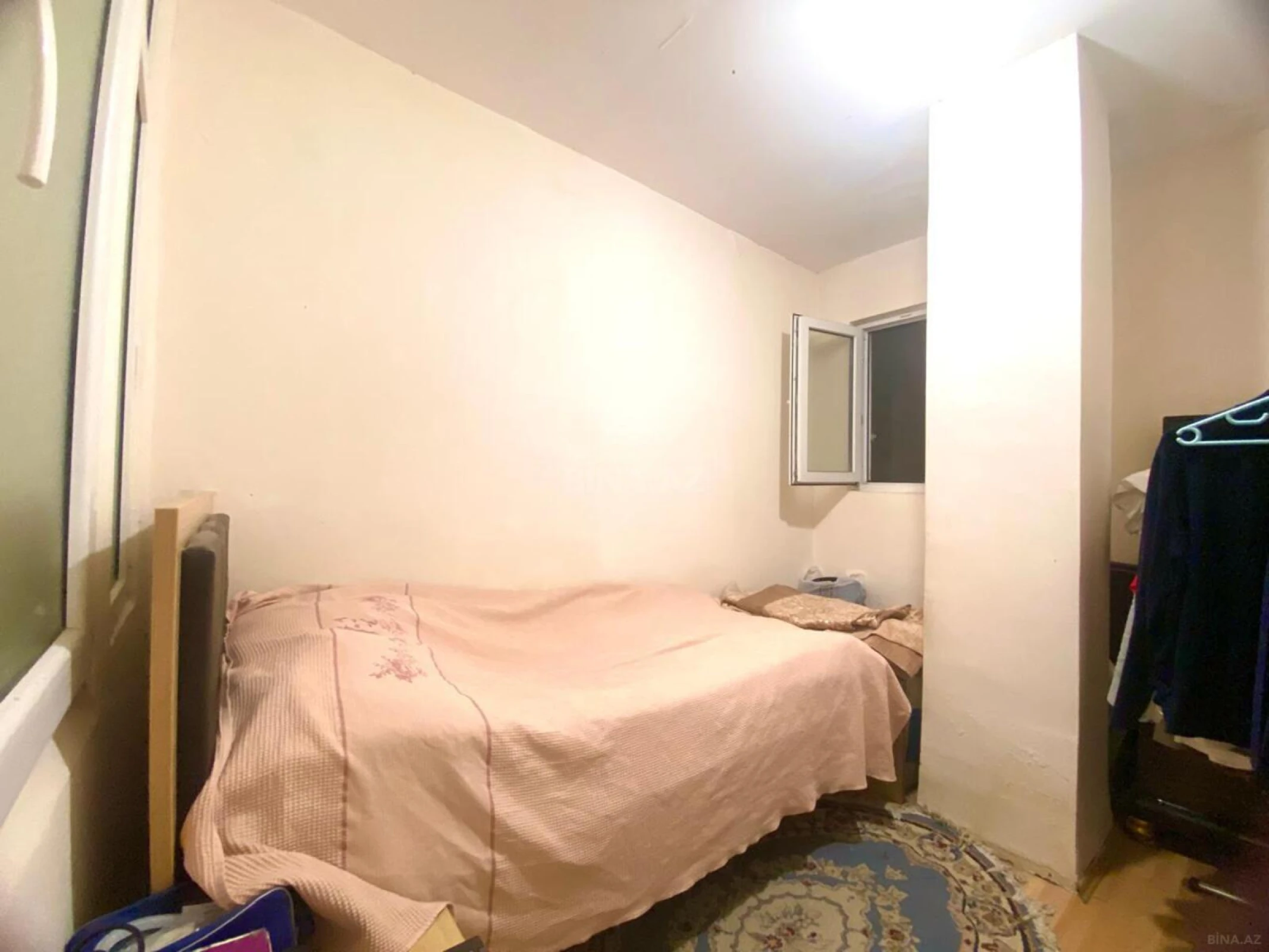 Satılır 4 otaqlı mənzil 100 m²