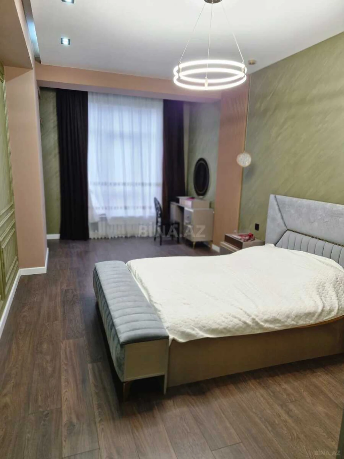 Kirayə verilir 2 otaqlı mənzil 80 m²