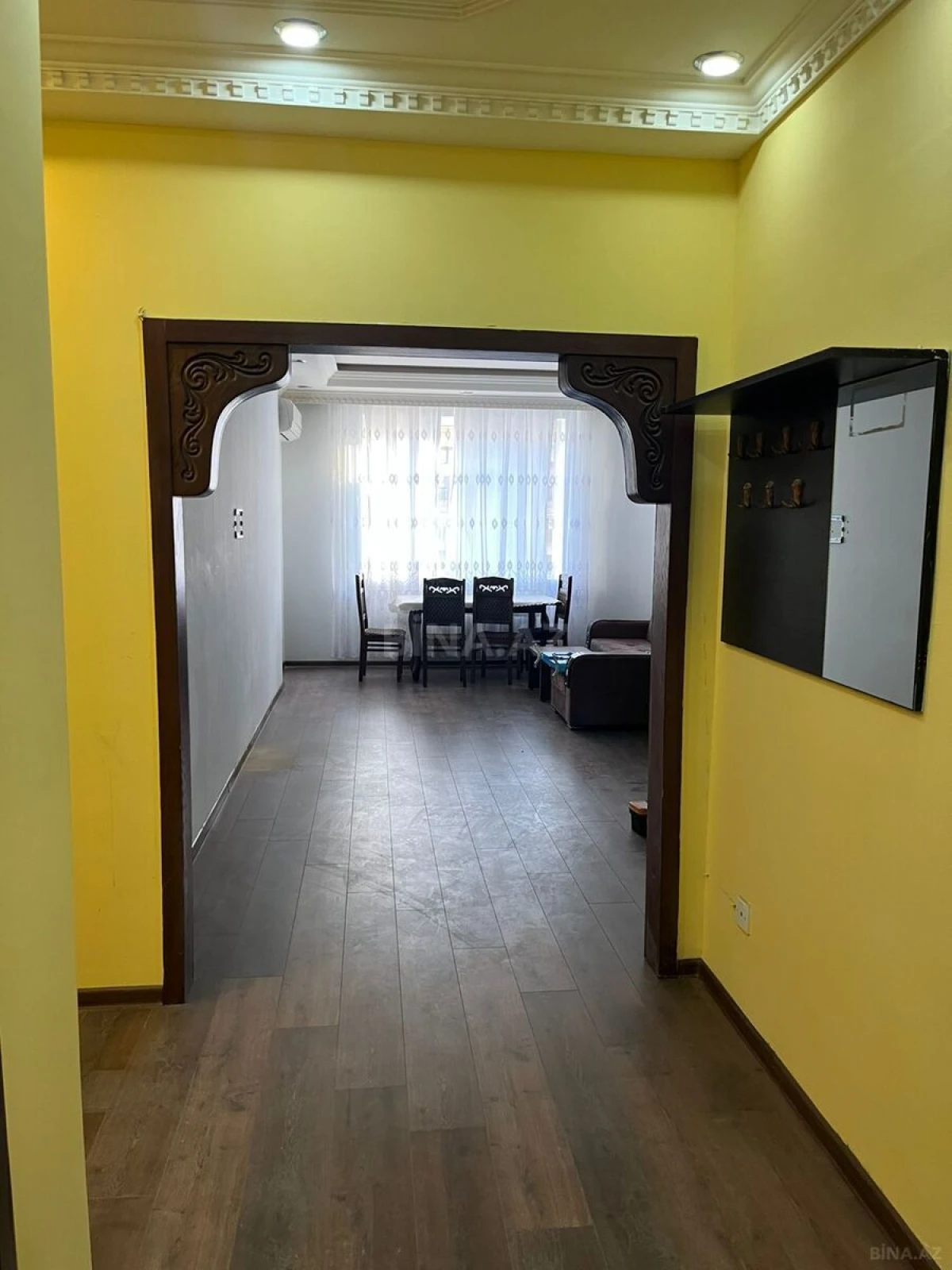 Kirayə verilir 3 otaqlı mənzil 130 m²