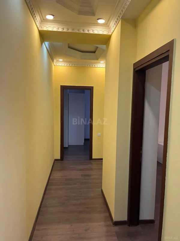 Kirayə verilir 3 otaqlı mənzil 130 m²