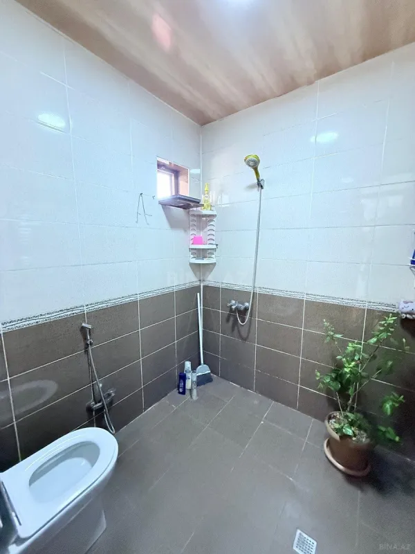 Satılır 4 otaqlı həyət evi 150 m²