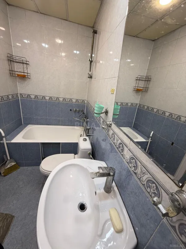 Kirayə verilir 2 otaqlı mənzil 74 m²