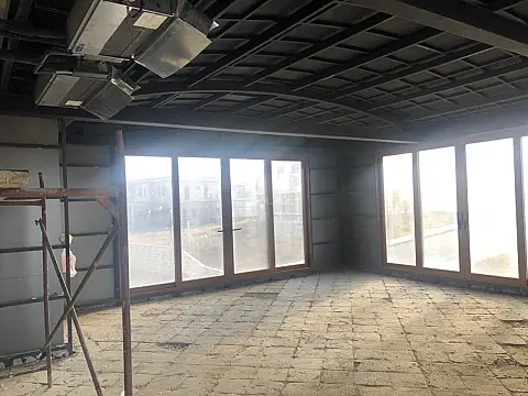Satılır 8 otaqlı həyət evi 300 m²