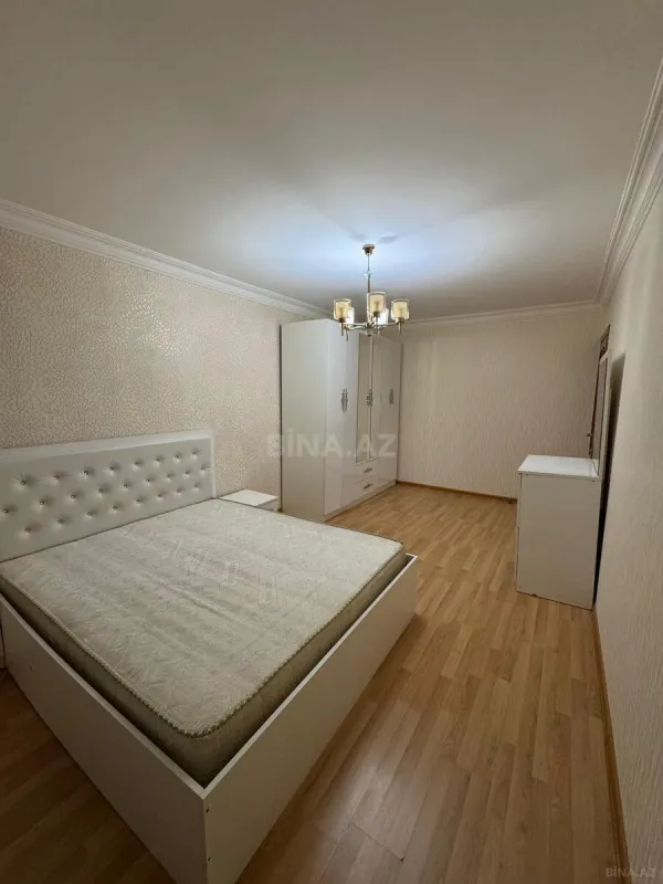 Kirayə verilir 4 otaqlı mənzil 100 m²