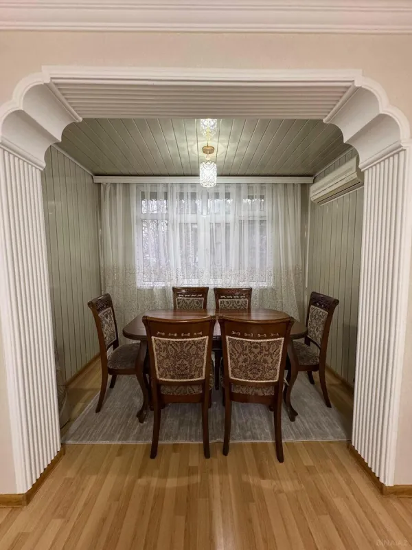 Kirayə verilir 4 otaqlı mənzil 100 m²