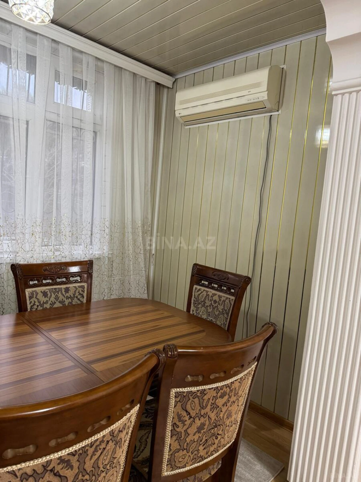 Kirayə verilir 4 otaqlı mənzil 100 m²