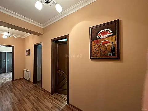 Satılır 3 otaqlı mənzil 110 m²