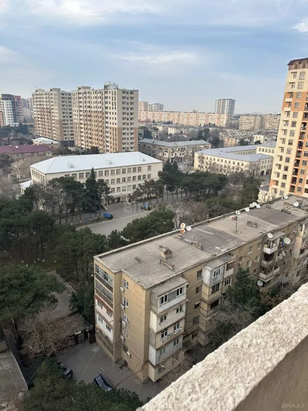 Kirayə verilir 2 otaqlı mənzil 80 m²