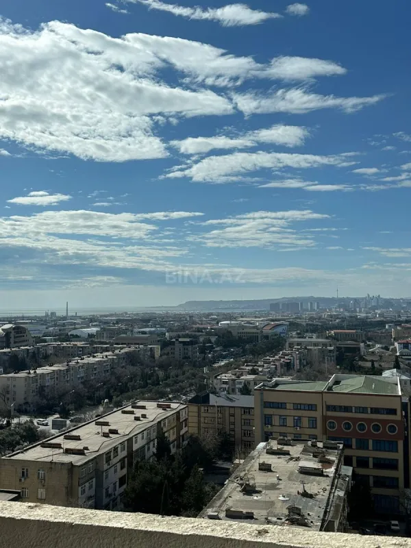 Kirayə verilir 2 otaqlı mənzil 80 m²