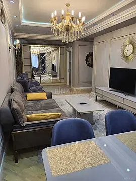 Kirayə verilir 3 otaqlı mənzil 121 m²