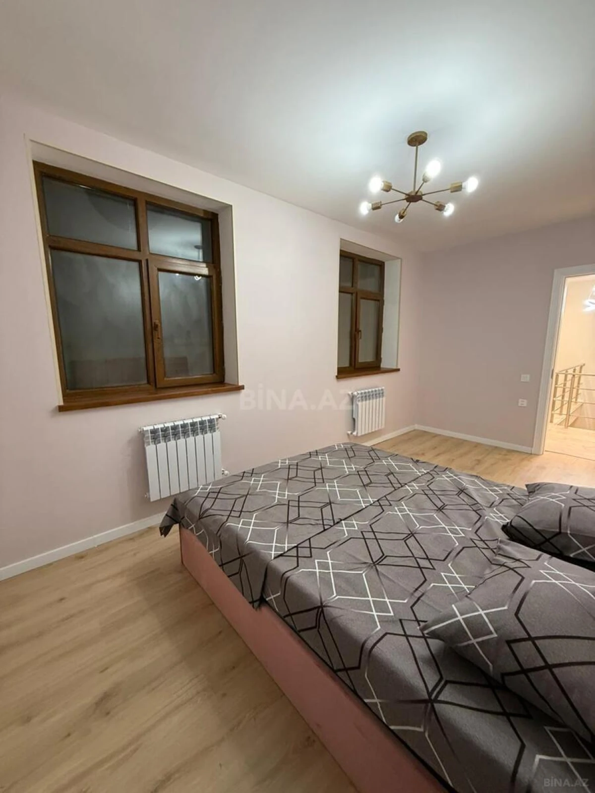 Satılır 4 otaqlı həyət evi 150 m²