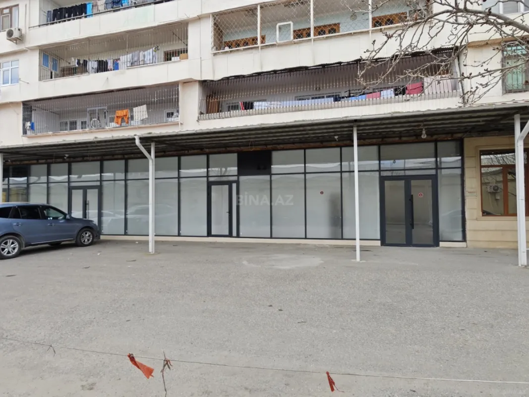 Satılır obyekt 260 m²