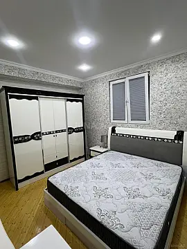 Kirayə verilir 3 otaqlı mənzil 102 m²