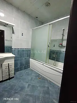 Kirayə verilir 2 otaqlı mənzil 90 m²