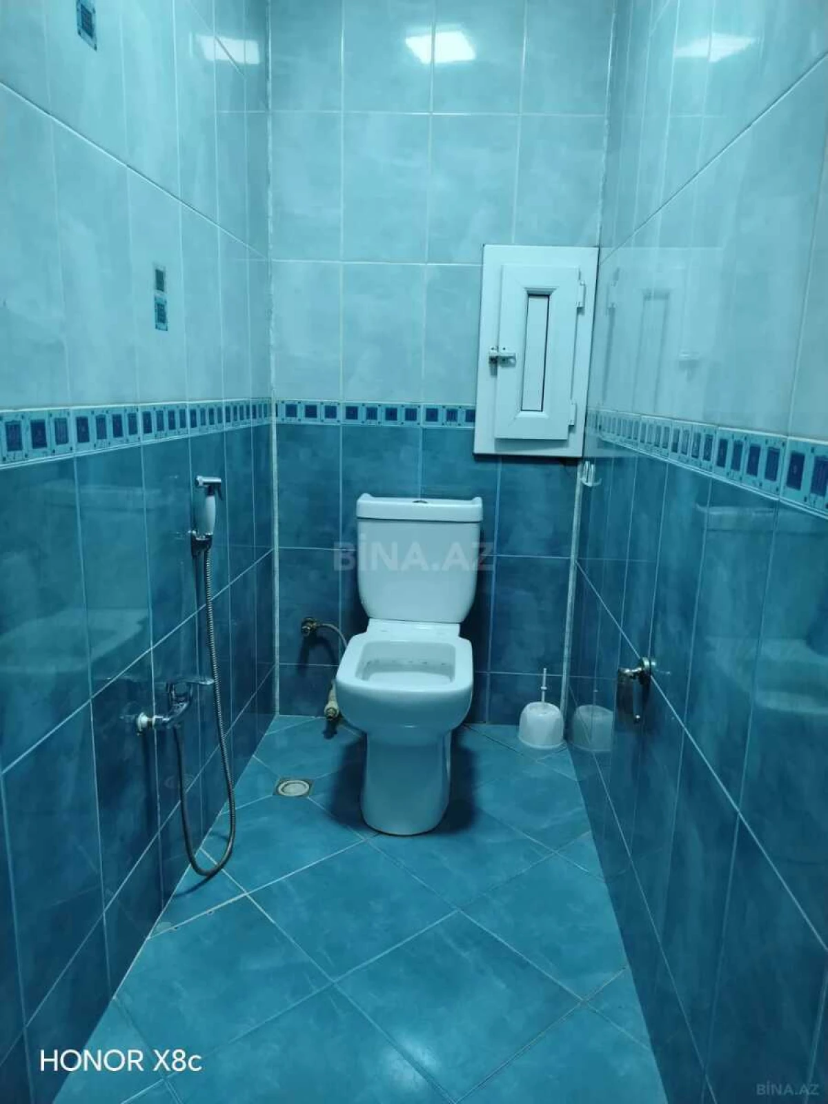 Kirayə verilir 2 otaqlı mənzil 90 m²